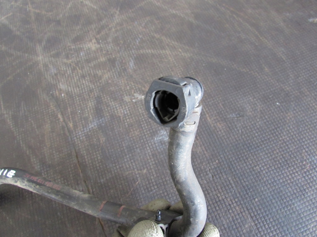 Шланг топлива клапан odpowietrzalny skoda fabia 07-14r 6qe906517 с Разборки