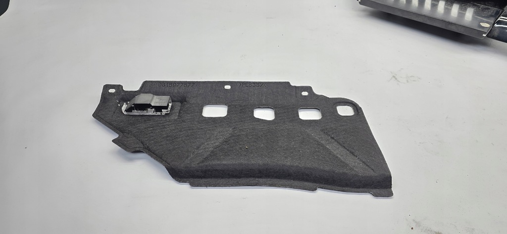 фото №1, Peugeot 508 ii 2021 перед сторона правая запчасти салона автомобиля