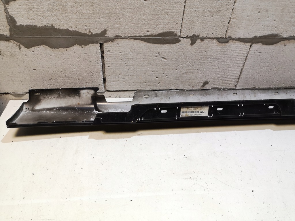 фото №5, Молдинг порог левая bmw 1 e87 m-pakiet blacksaphir