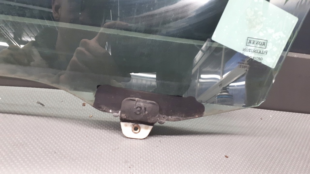 фото №10, Стекло дверь правый перед rover 400 99r