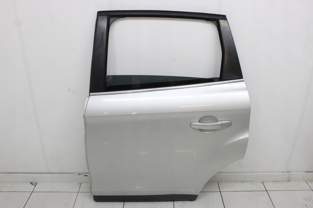 фото №1, Ford kuga mk1 08r- дверь левая задние левый задняя o8 08