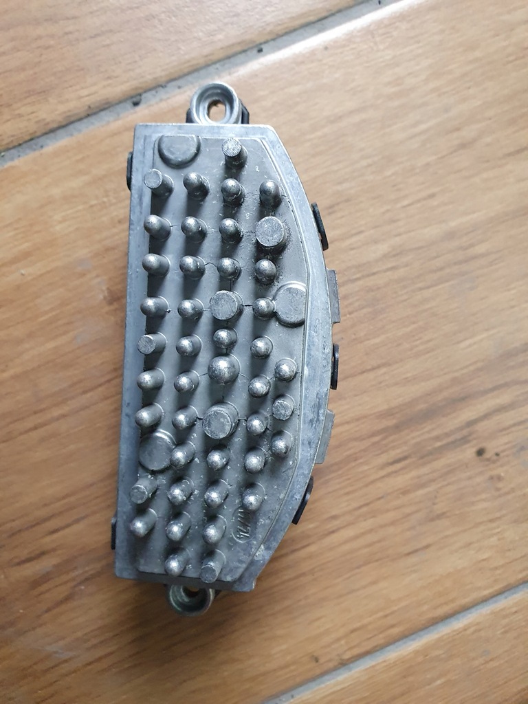 фото №1, Резистор вентилятор bmw x5 f15 9276112