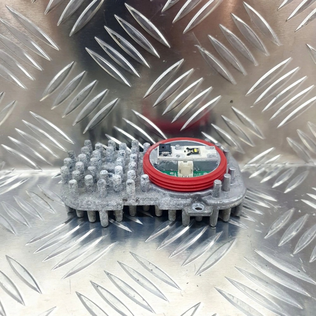 фото №1, Bmw 4 f32 f33 2015 модуль керуючий баласт led