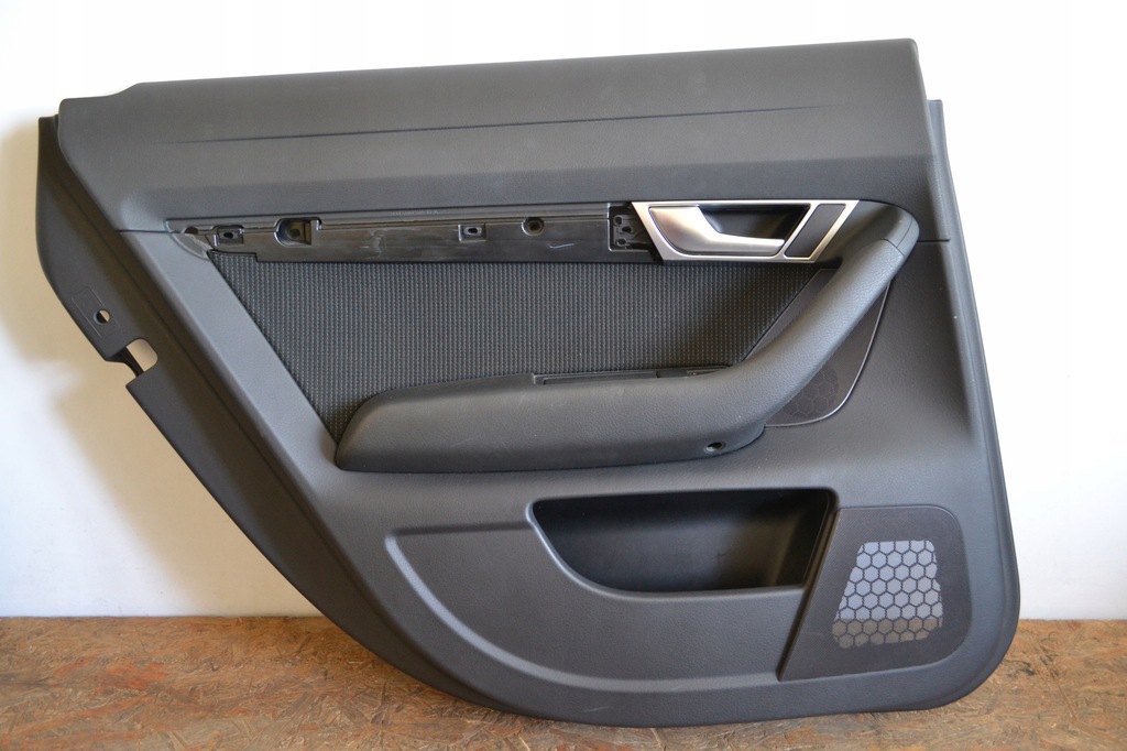 фото №1, Обшивка двері a6 4f лівий задня 4f0867305