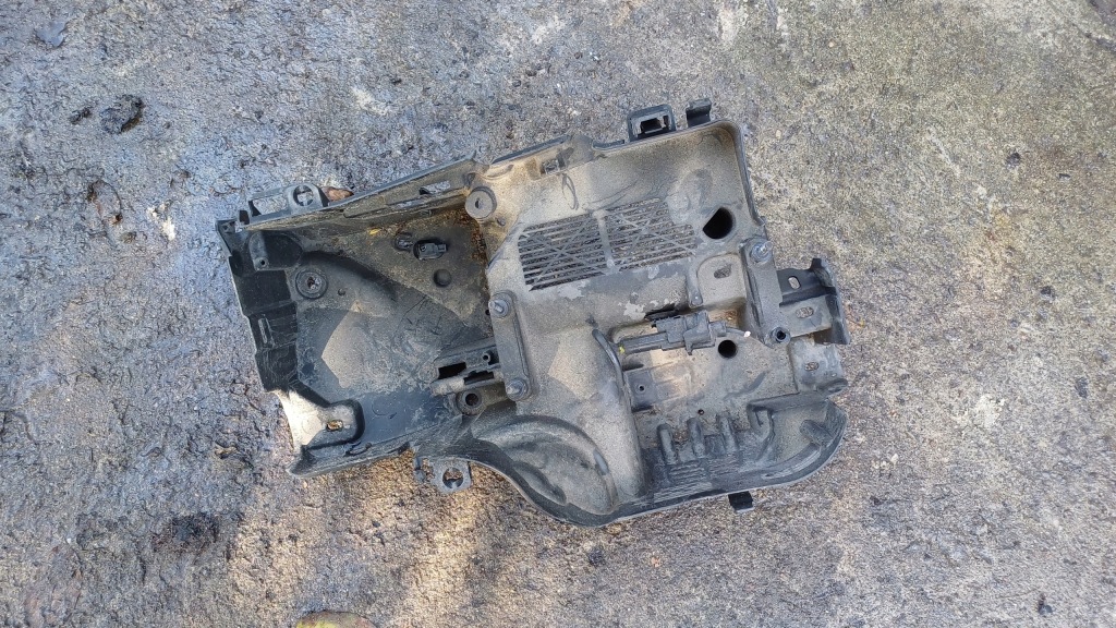 фото №1, Citroen c5 iii корпус защита компьютер 9687677280