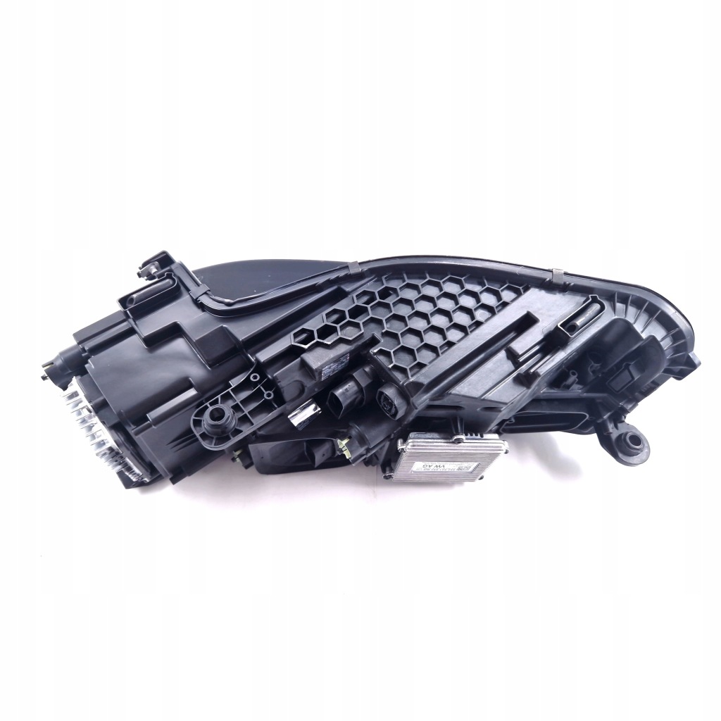 Vw touareg cr7 адаптивный led лампа 761941082d с Разборки