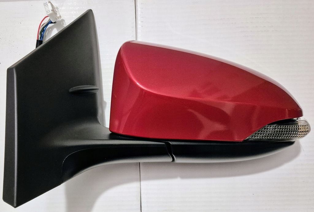 фото №1, Toyota auris e18 дзеркало ліва 7 pin 3r3