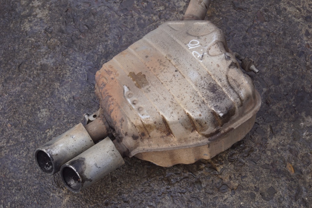 Выхлоп гаситель конечный audi a4 b8 8k0253611h Киев