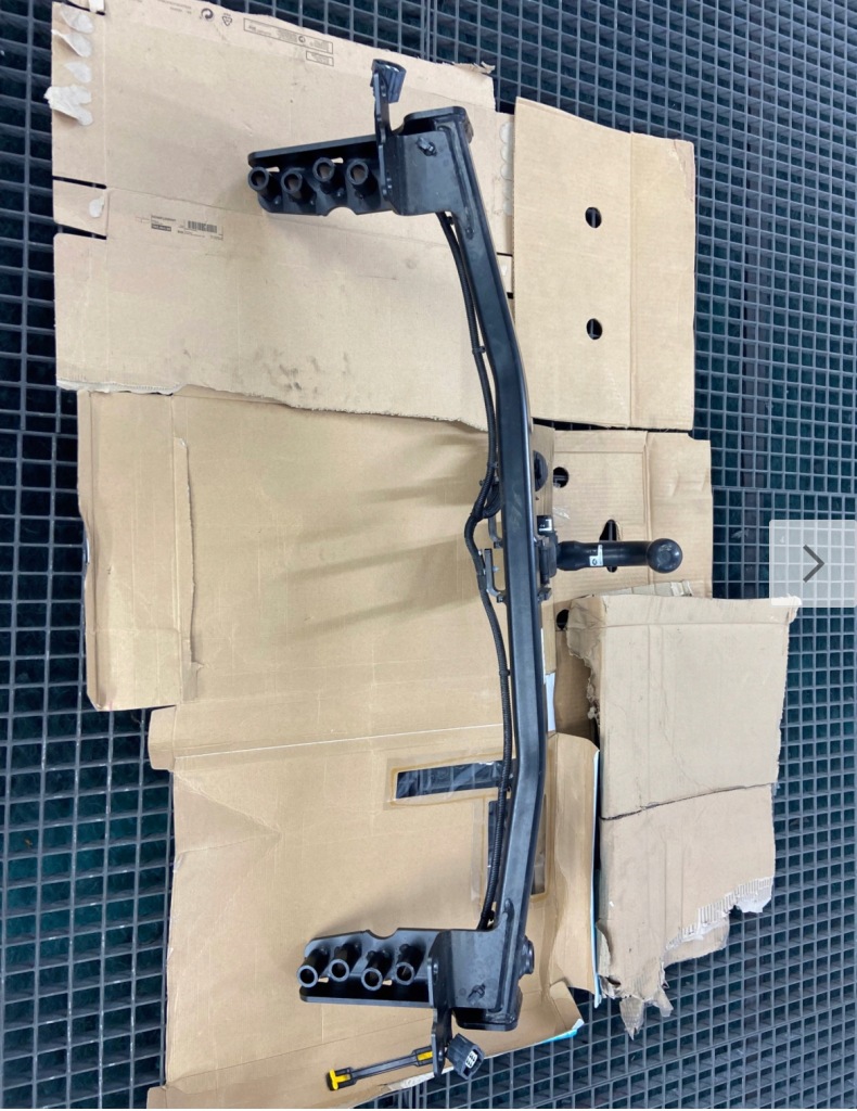 фото №1, Балка задняя hak жгут evoque l551 p300e k8dm-17f751