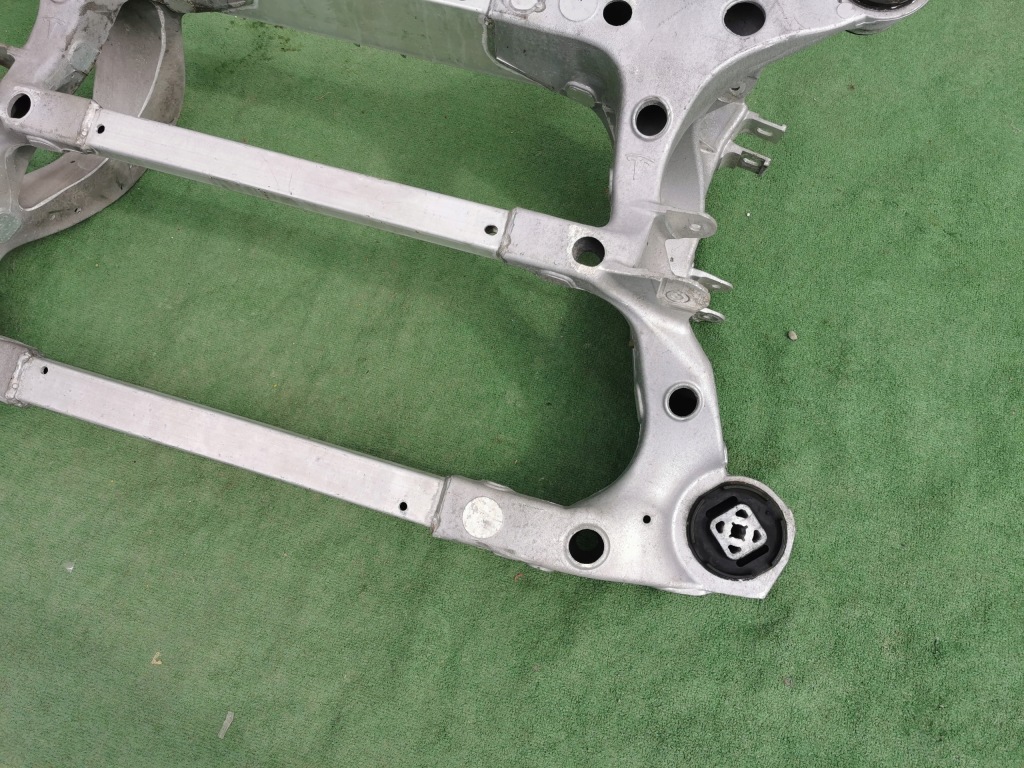 Tesla model s підрамник підрамник задній задні 6007012-00-k Зі Шроту