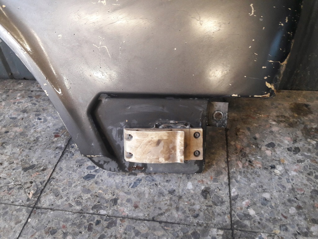 фото №7, Крила правий jaguar xj6 87r szary