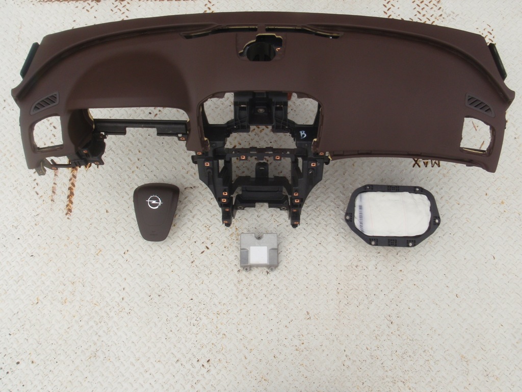 фото №5, Opel insignia a коричневий панель приладів панель приладів консоль подушки безпеки