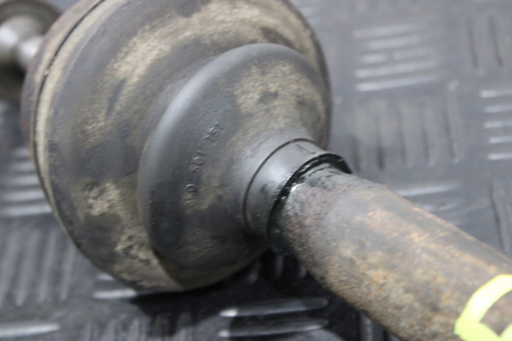 Приводной вал półośka левый задний  audi a6 c6 4f0 4f9 Цена