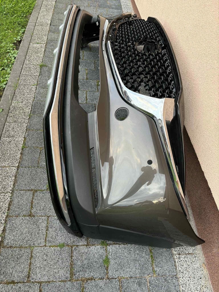 Купити Mazda cx-30 dm 2019- бампер передній оригінал