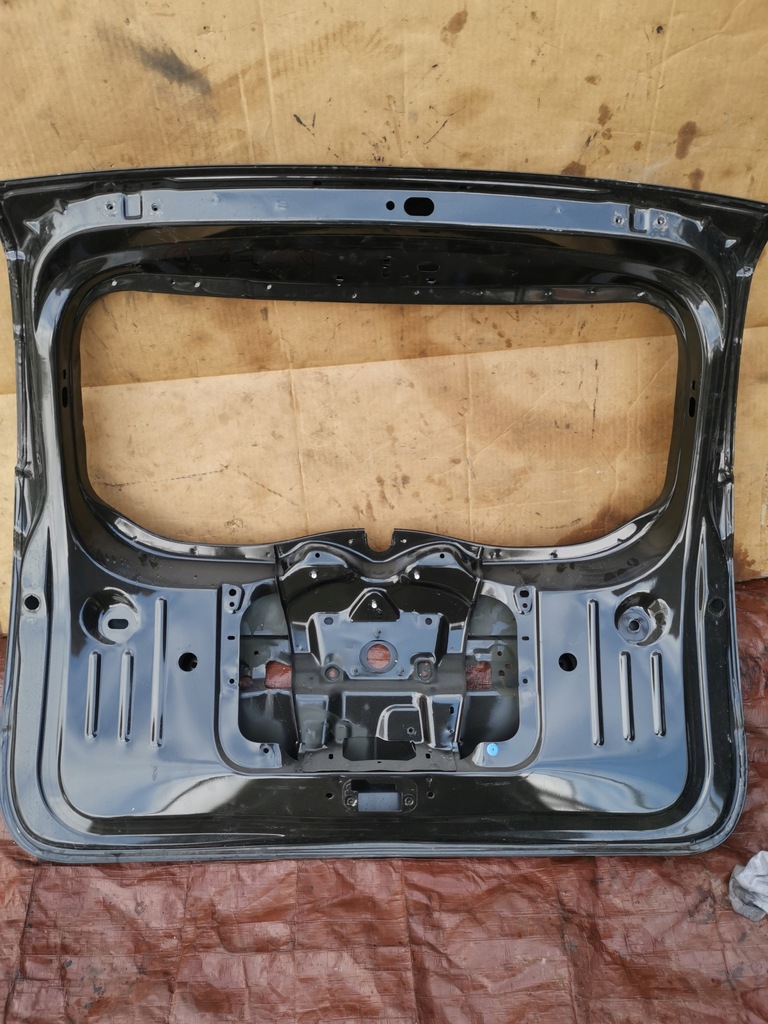 фото №8, Кришка багажника задня задня dacia duster i 1 2010-2017