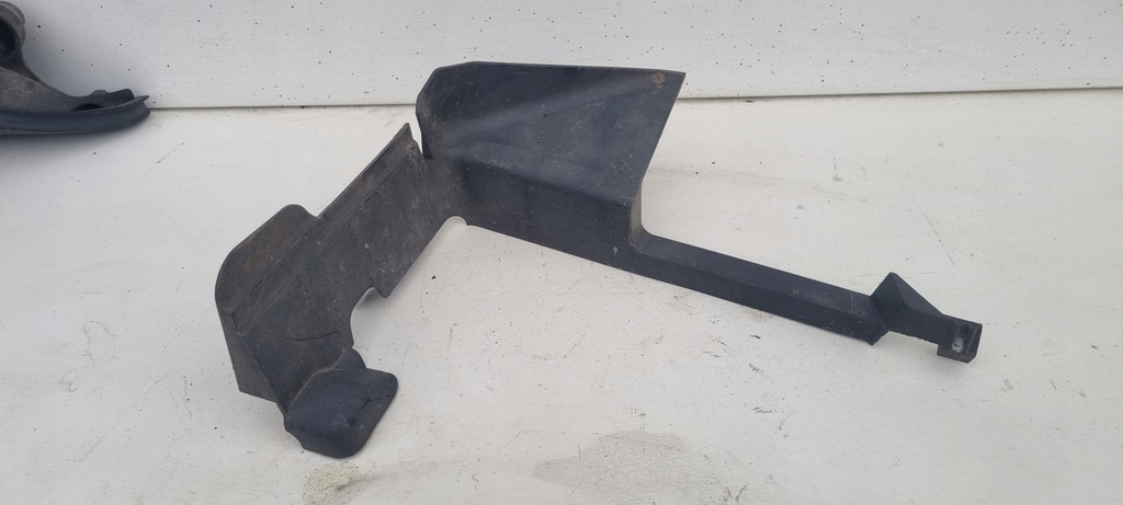 фото №1, Воздуховод воздуха правая renault kangoo ii 8200427476 оригинал