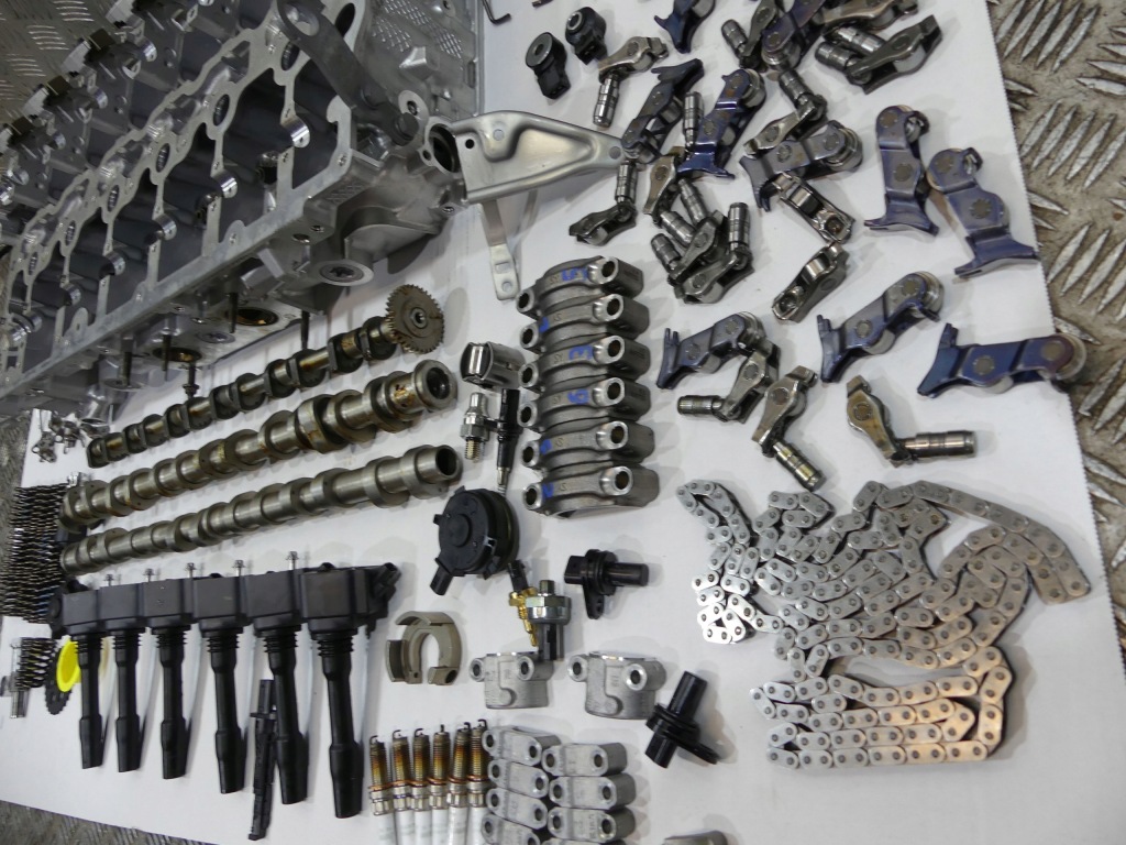 фото №8, Bmw g30 g11 g14 g05 g06 g07 4.0i b58b30c головка циліндрів 8632293