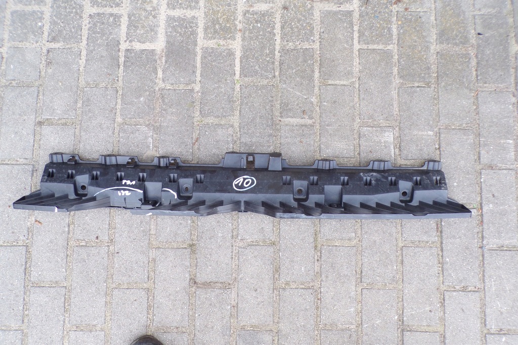 фото №1, Volkswagen оригінальний номер 2ga807863a напрямна кронштейн бампера