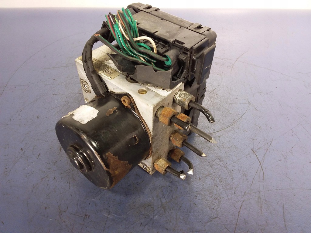 фото №4, Chrysler voyager iv 2.5 crd насос abs