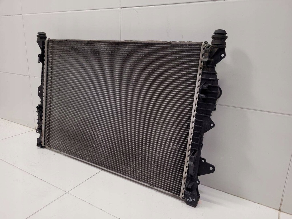 фото №9, Радиатор land rover range rover evoque facelift 2018 gj32-8005-bb