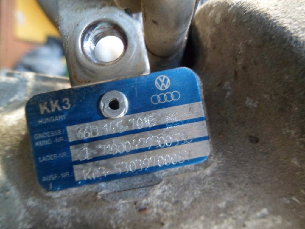 фото №5, Vw golf v 2.0fsi турбонагнетатель 06d145701b