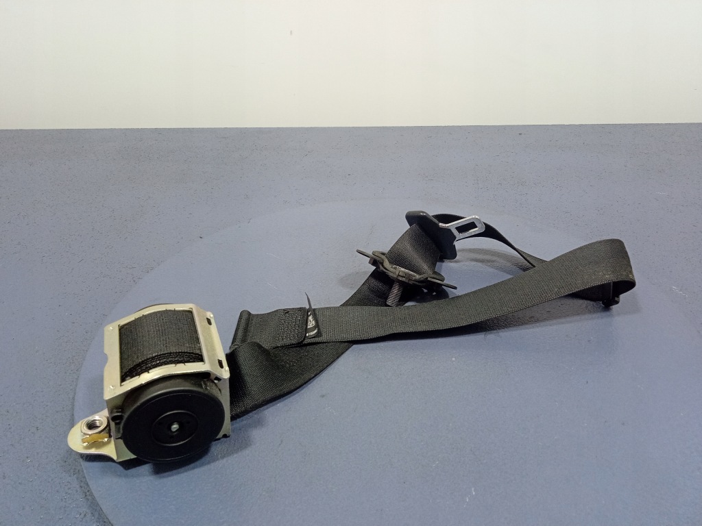 Bmw 5 f11 f10 f01 ремінь безпеки перед ліве 9164051 в Україні