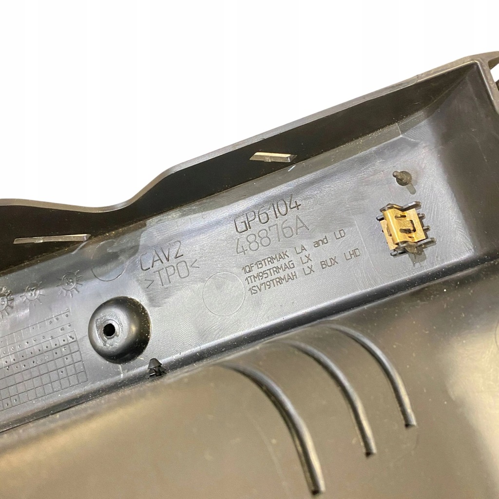 фото №12, Dodge charger 2016 бардачки, полиця