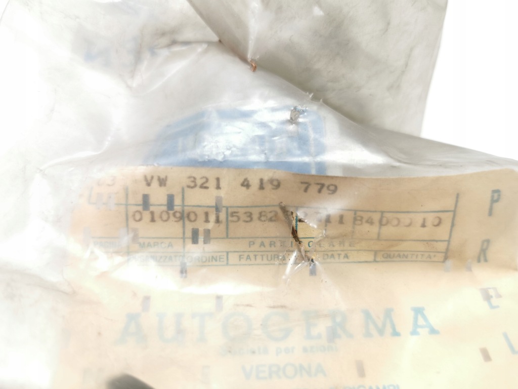 фото №7, Втулка изоляционная клаксон vw audi porsche оригинальный номер 321419779