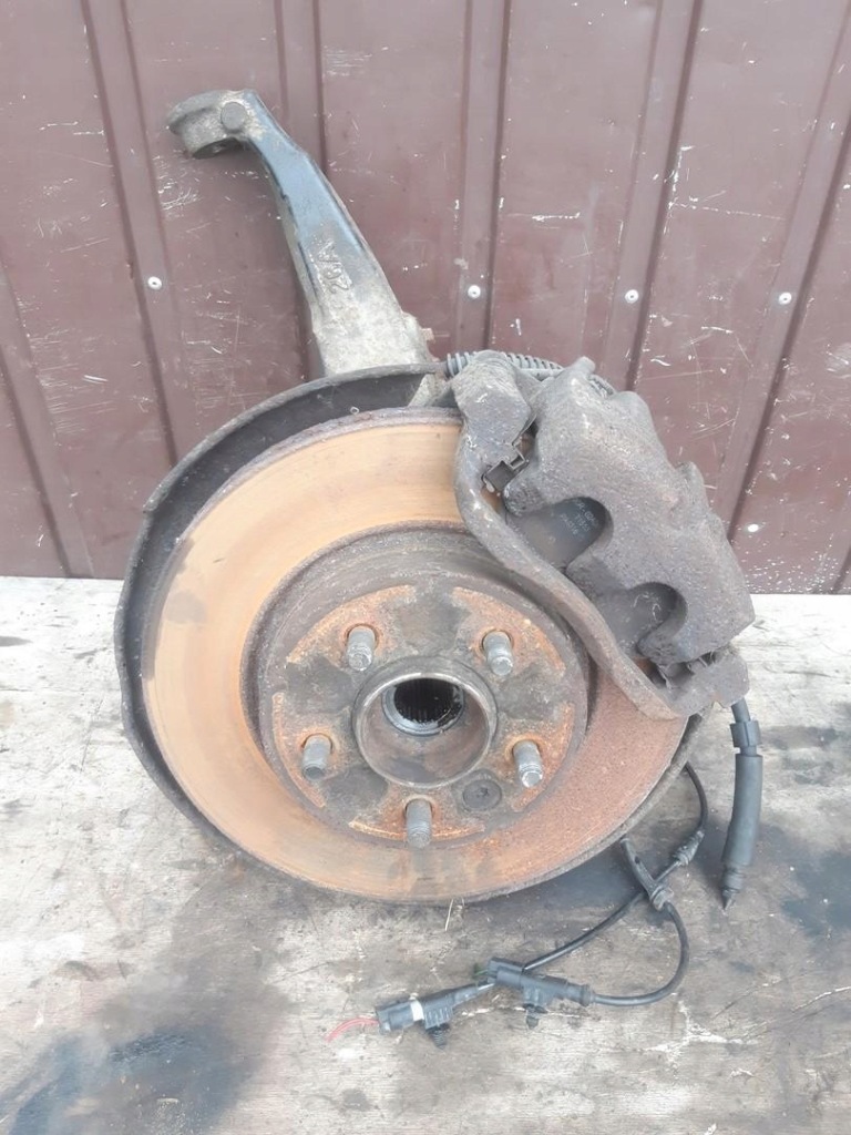 фото №1, Поворотний кулак лівий перед land rover discovery iii