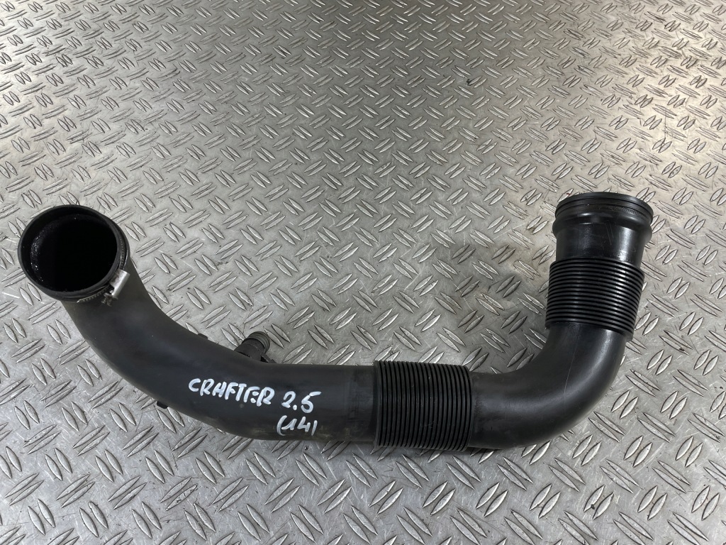 Купити Vw crafter 06- труба шланг інтеркулер 2.5 2e0129615f