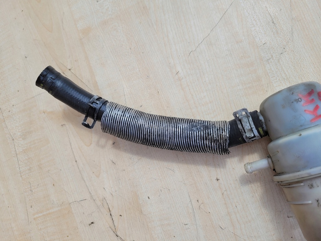 фото №9, Jeep cherokee kk 07-12 2.8 бачок підсилювача