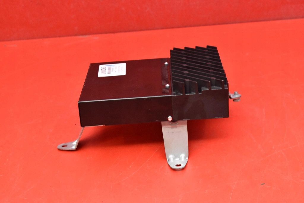 фото №8, Усилитель радио 9143150 bmw x3 e83 lift 06-10