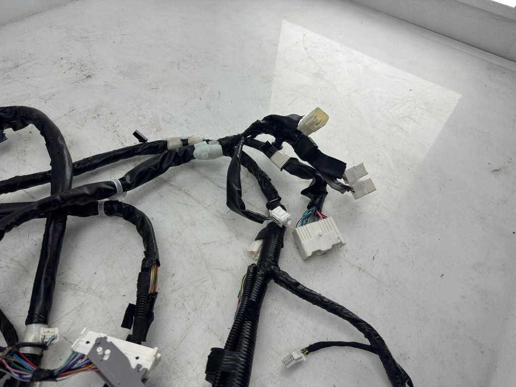 Toyota c-hr 1 2021 другая жгут трубопровод / кабели с Разборки