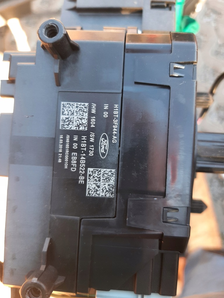 фото №6, Переключатель комбинированный лента fiesta mk8