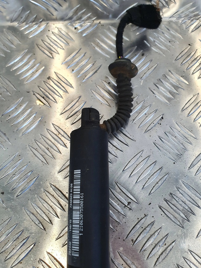 фото №8, Bmw 2 f45 14-22 привід амортизатори кришки kpl