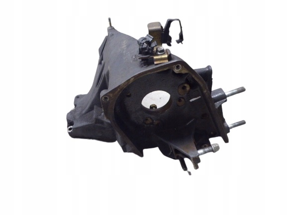 Купити Punto ii 188 кронштейн насоса wtrysowej 1.9 jtd