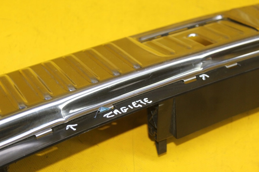 фото №6, Молдинг накладка порог багажника задняя porsche cayenne ii 7p0863459e