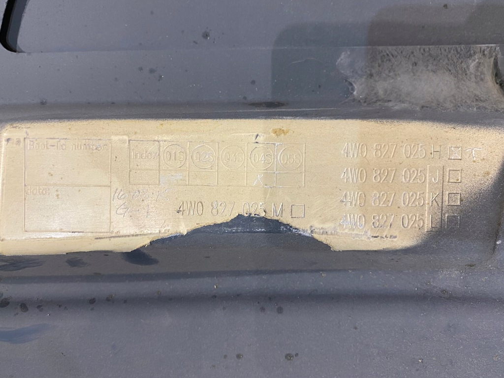 фото №7, Bentley flying spur задняя крышка багажника 4w0827025m