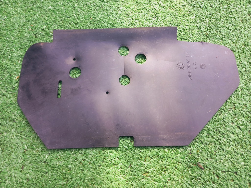 фото №9, Skoda octavia i fl 5d hb хетчбек замок кришки багажника засувка захист гумовий елемент