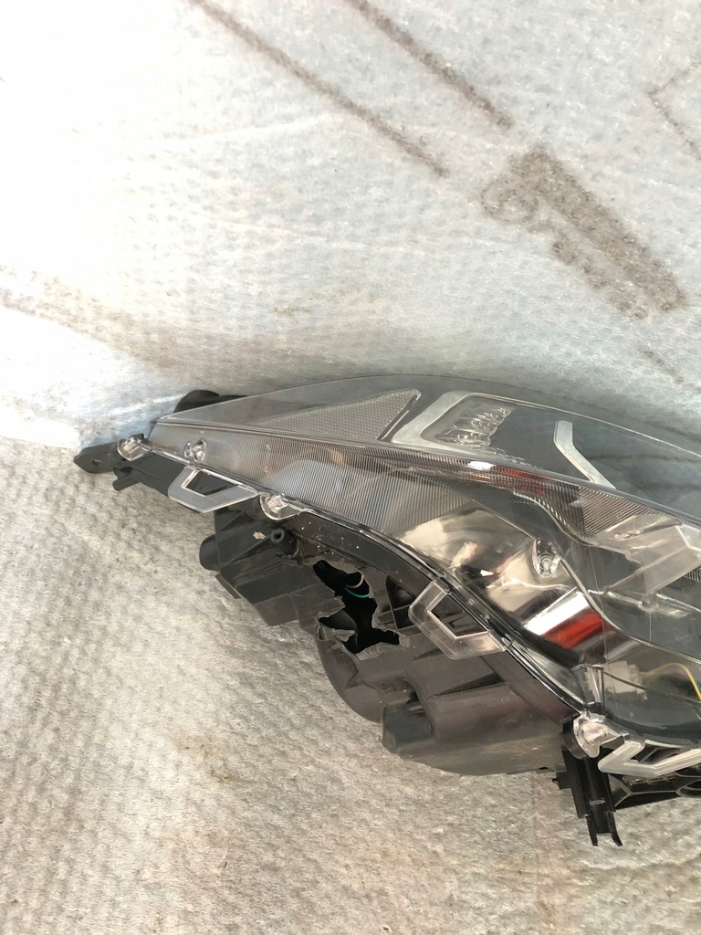 фото №3, Toyota rav4 2019- фара правий full led