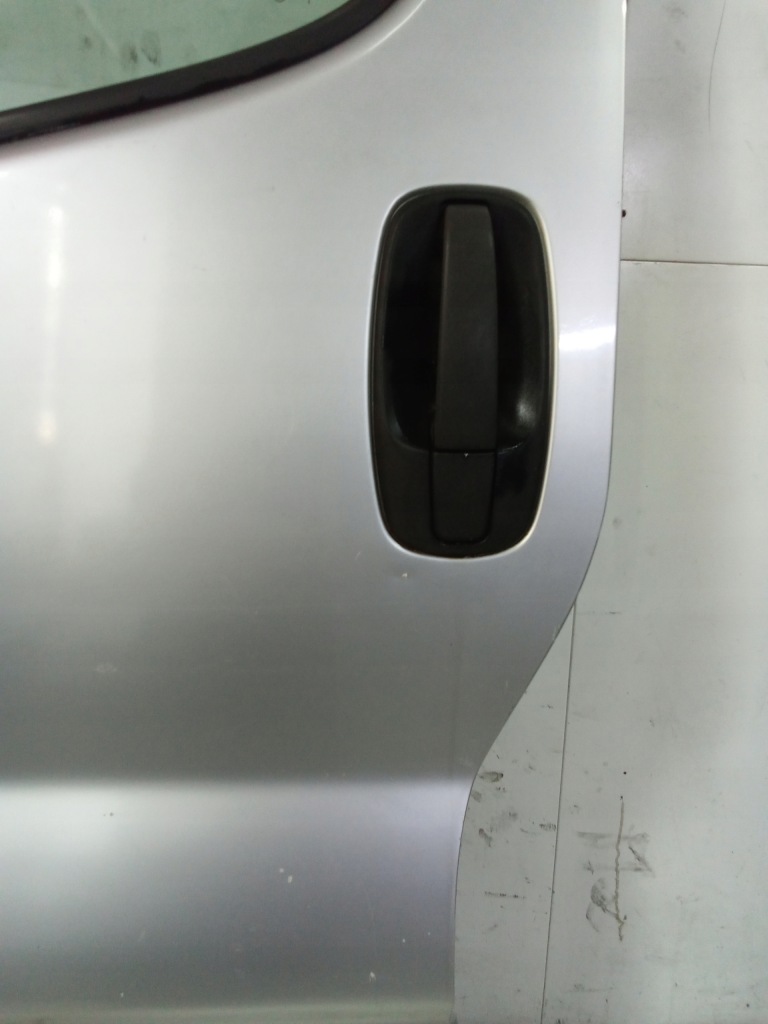 фото №8, G592 двері лівий перед trafic 2 сріблястий