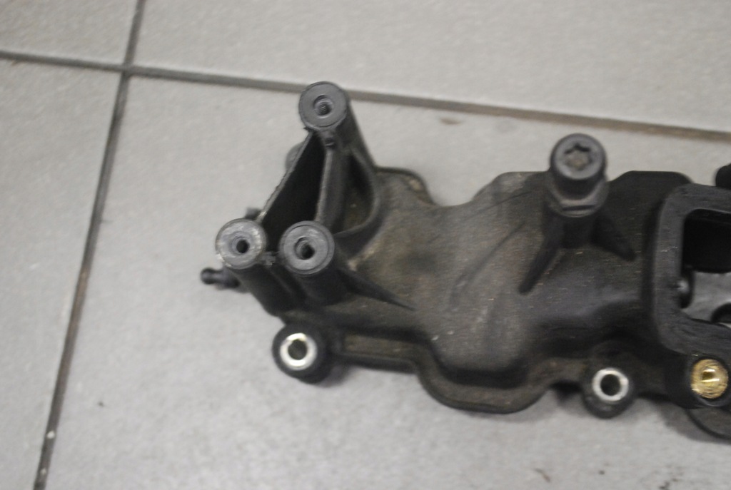 фото №4, Колектор всмоктуючий лівий audi a8 d3 3.0 tdi 059129711ck