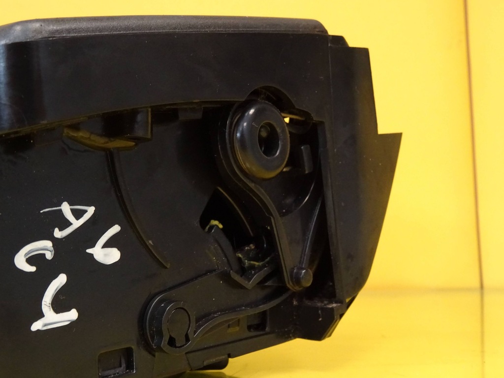 фото №6, Кронштейн na чашка напої audi a6 c6 4f2862533 nr86