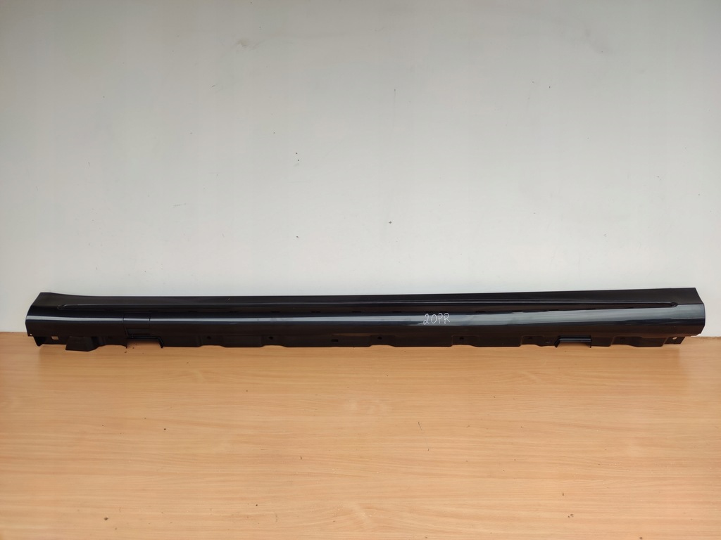 фото №1, S-klasa 222 long 6.3 6.5 amg ліва молдинг поріг