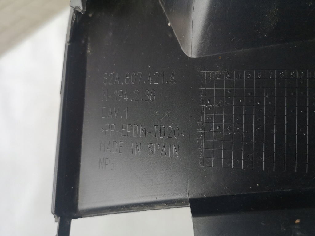 фото №8, Audi a1 82a s-line - спойлер бампера задняя