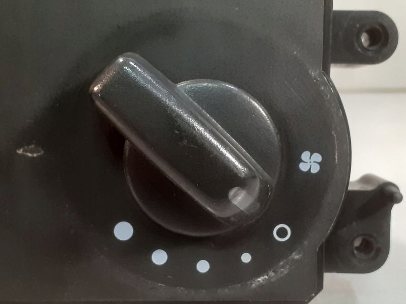 фото №4, Панель обдув nissan micra k11