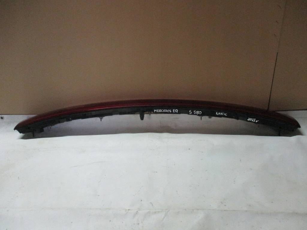 фото №10, Лампа задня середня mercedes eqs w 297 led