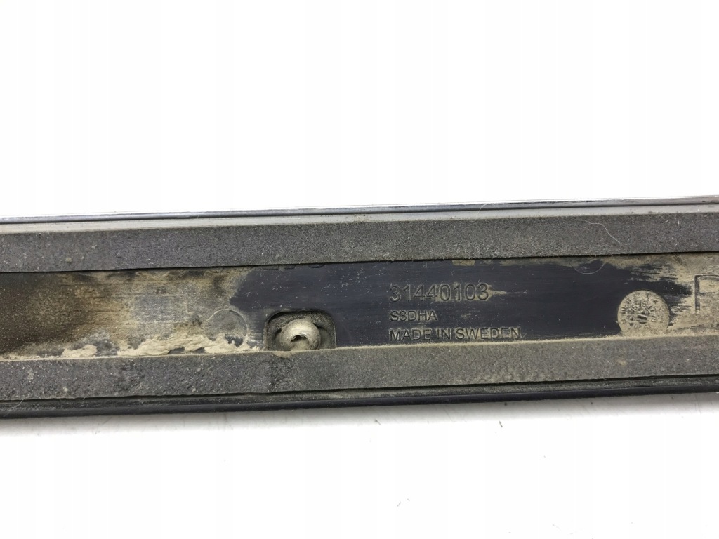 фото №12, Volvo v90 ii молдинг na задні праве двері 31440103 31672265