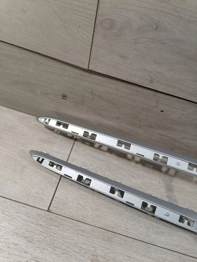 Mercedes-benz b w247 2022 накладка / решітка радіатора / решітка  верхній радіатора Недорого