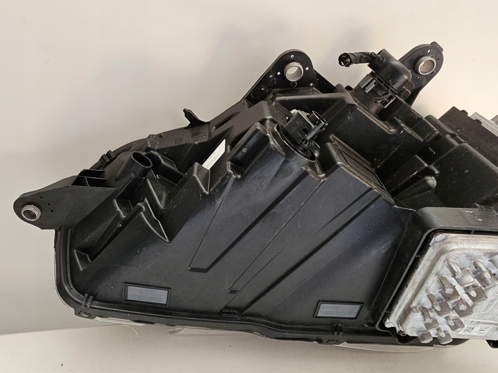 фото №16, Лампа права передня перед ferrari sf90 f173 stradale комплектна 816045